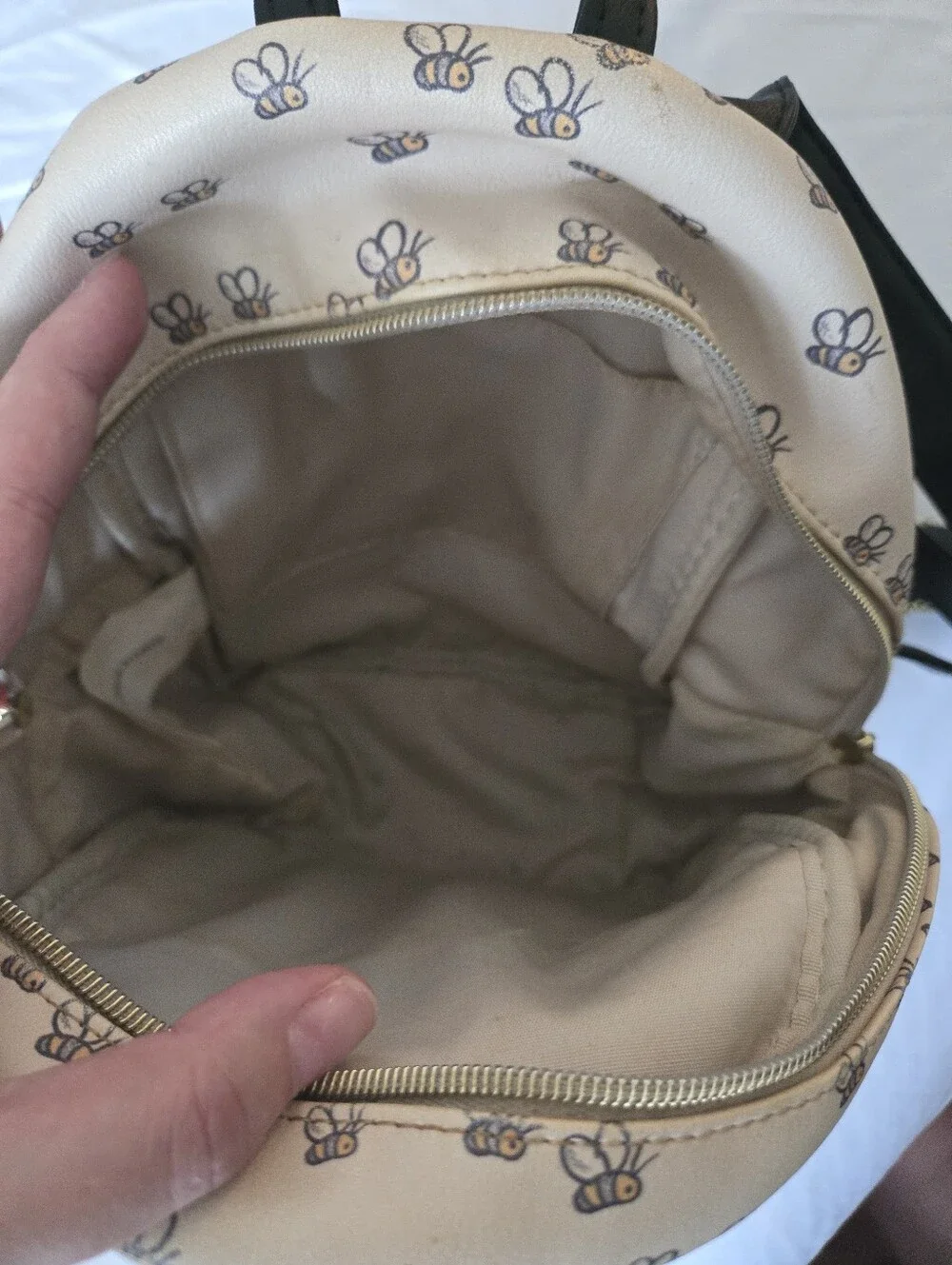 Loungefly Winnie The Pooh Bees And Honey Mini Backpack
